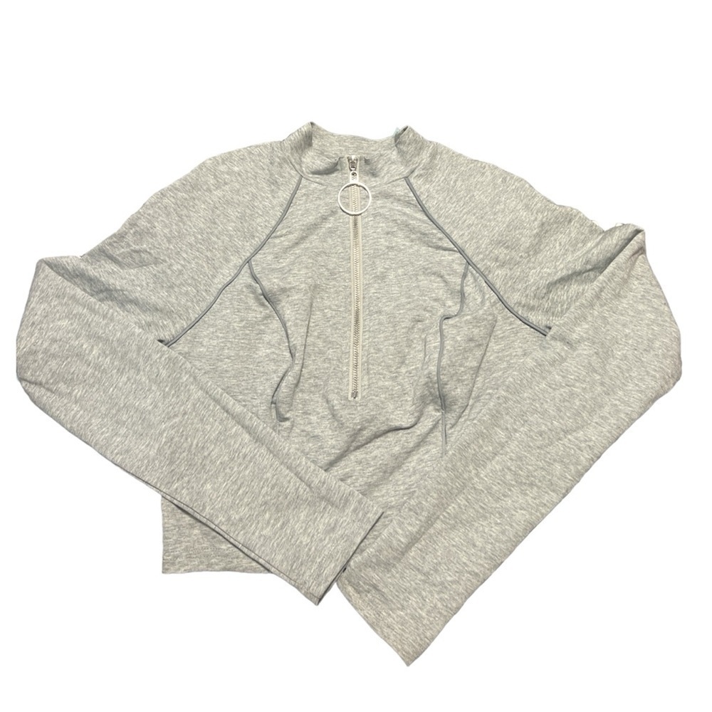 Fashion Nova 3/4 zip crop top. Heather gray. Small